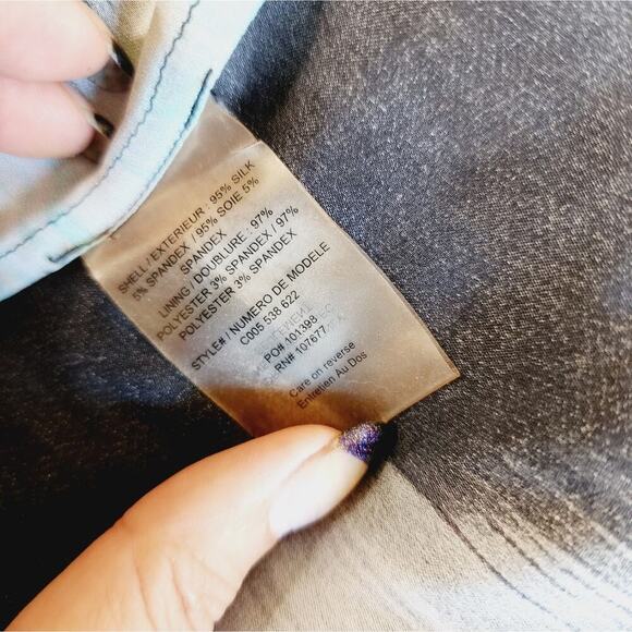 ALICE + OLIVIA WATERCOLOR DRESS SIZE MEDIUM - Picture 7 of 7